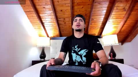 Sebastian Berne online show from 10-26-25, 07:31