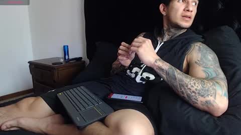 Sebastian online show from 02-03-26, 06:57