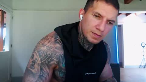 Sebastian online show from 05-14-26, 06:47