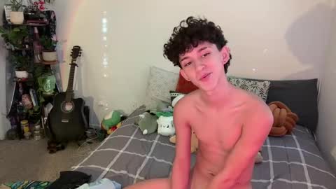 Snapshot of sebastianerosxxx chatting on 01-08-25, 10:37 SebastianErosX online show from 01-08-25, 10:37