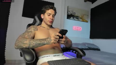 Lucian Sinclair online show from 11-02-25, 10:34