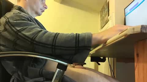 Snapshot of sebastianspalding450 chatting on 10-02-25, 08:54 sebastianspalding450 online show from 10-02-25, 08:54