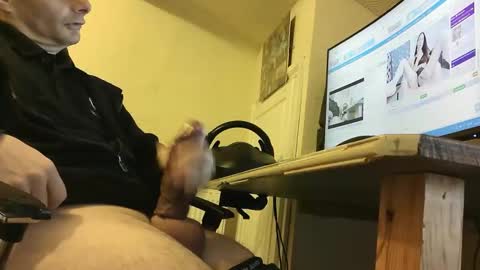 Snapshot of sebastianspalding450 chatting on 11-11-25, 11:54 sebastianspalding450 online show from 11-11-25, 11:54