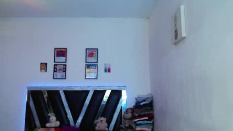 Snapshot of sebasxxl12 chatting on 05-12-26, 09:34 Sebas online show from 05-12-26, 09:34