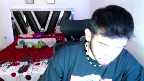 Snapshot of sebasxxl12 chatting on 05-18-26, 08:14 Sebas online show from 05-18-26, 08:14