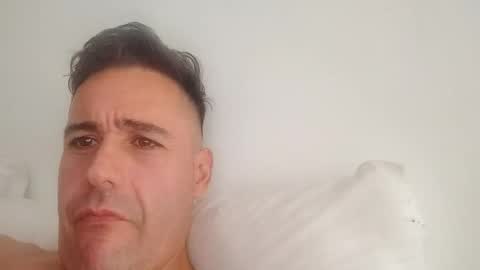 Snapshot of sebatorlop chatting on 02-24-26, 07:23 Sebastian Torres Lpez online show from 02-24-26, 07:23