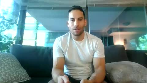 Snapshot of sebroyce chatting on 05-22-26, 08:36 Sebastian Royce online show from 05-22-26, 08:36