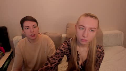 Amanda and  pair in a real life we love each other but can play with you online show from 01-17-25, 08:34