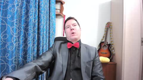 Snapshot of secret_lover_xxx chatting on 01-01-25, 04:29 Secret lover XXX online show from 01-01-25, 04:29