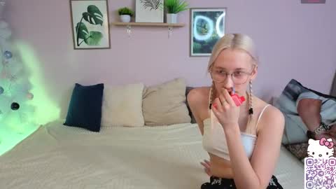 secret_materialz online show from 01-11-26, 09:25