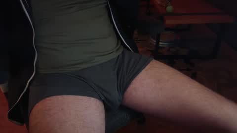 secret_neighbor_ online show from 11-10-25, 03:16