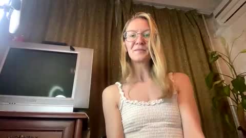 Snapshot of secretcandy222 chatting on 01-12-25, 09:08 secretcandy222 online show from 01-12-25, 09:08