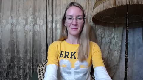 Snapshot of secretcandy222 chatting on 02-01-25, 11:32 secretcandy222 online show from 02-01-25, 11:32