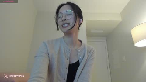 Snapshot of secretgirlfriendxo chatting on 12-10-24, 07:16 Angela online show from 12-10-24, 07:16