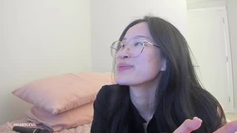 Snapshot of secretgirlfriendxo chatting on 03-01-25, 10:02 Angela online show from 03-01-25, 10:02