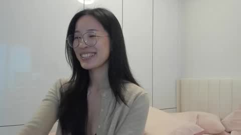 Snapshot of secretgirlfriendxo chatting on 10-28-25, 12:36 Angela online show from 10-28-25, 12:36