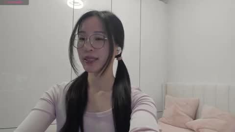 Snapshot of secretgirlfriendxo chatting on 11-30-25, 01:31 Angela online show from 11-30-25, 01:31