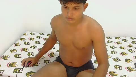 Snapshot of secretloversxo chatting on 05-23-26, 11:14 Samu Antonella 24 - 19 online show from 05-23-26, 11:14