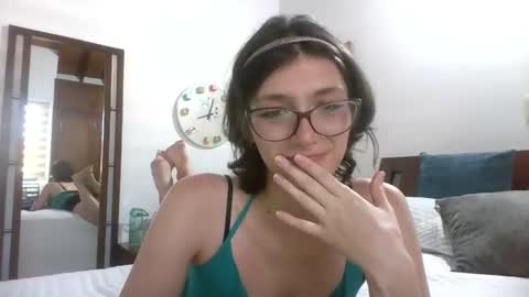 Maria online show from 07-16-26, 10:16