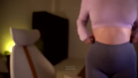 Eliz online show from 02-20-26, 05:24