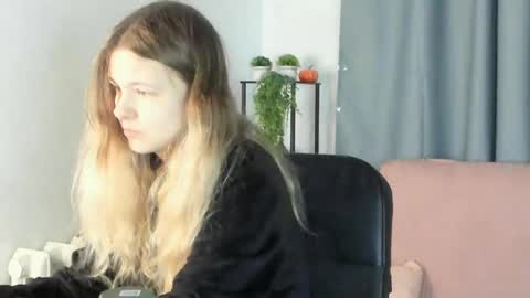 secrettier online show from 04-09-26, 05:07