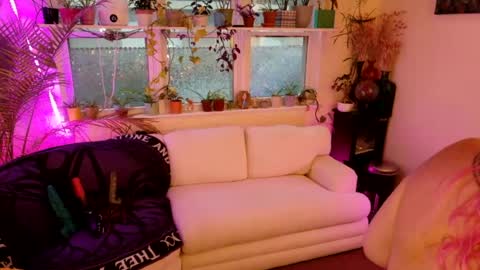 Snapshot of sedeussa chatting on 06-18-26, 02:34 sedeussa online show from 06-18-26, 02:34