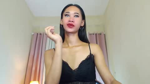Snapshot of seductive_ashly chatting on 06-26-26, 02:38 ashly online show from 06-26-26, 02:38