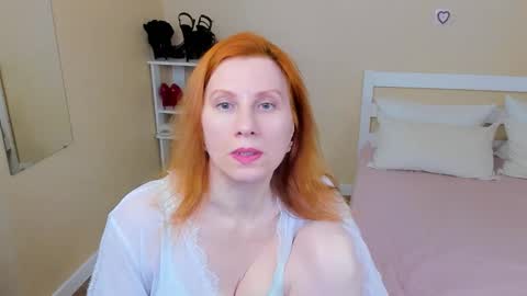 seductive_foxy_ online show from 03-09-26, 03:38