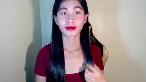 Snapshot of seductive_monicaxxx chatting on 02-15-25, 10:44 NIK online show from 02-15-25, 10:44