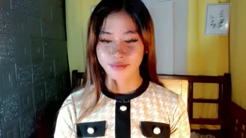 Snapshot of seductive_monicaxxx chatting on 10-13-25, 10:26 NIK online show from 10-13-25, 10:26