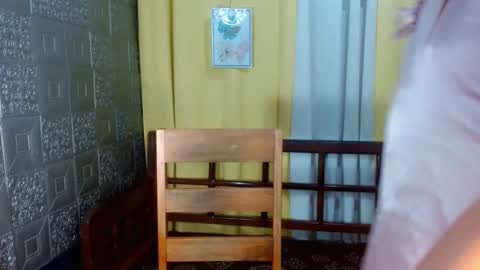 Snapshot of seductive_monicaxxx chatting on 10-30-25, 06:26 NIK online show from 10-30-25, 06:26