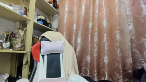 Snapshot of seductive_she_wolf chatting on 02-19-26, 09:22 seductive_she_wolf online show from 02-19-26, 09:22