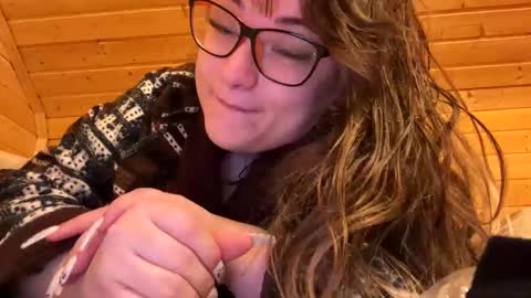 Snapshot of seductive_she_wolf chatting on 02-26-26, 11:26 seductive_she_wolf online show from 02-26-26, 11:26