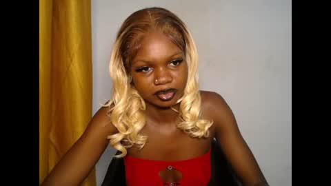 seductive_sugar247 online show from 06-11-26, 02:53