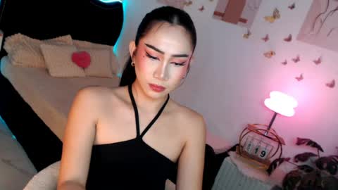 Vanessa online show from 06-18-26, 06:01