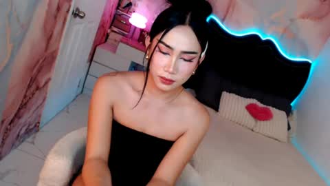 Vanessa online show from 07-29-26, 05:44