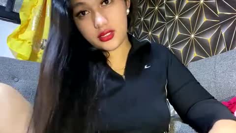 Snapshot of seductivecock69_cassie chatting on 11-24-25, 02:44 seductivecock69_cassie online show from 11-24-25, 02:44