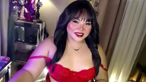 Snapshot of seductivecurvesxxx chatting on 06-15-26, 04:42 Its me Jazzi online show from 06-15-26, 04:42