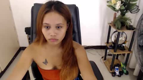 Snapshot of seductivekc chatting on 01-11-26, 04:12 seductivekc online show from 01-11-26, 04:12