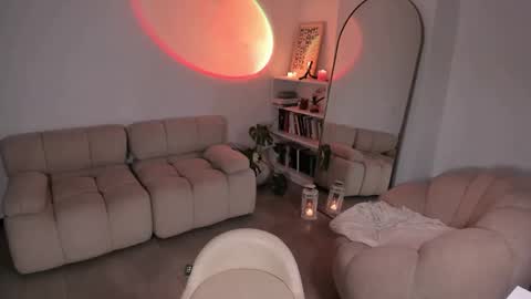 Snapshot of seductivelvet chatting on 10-10-25, 12:53 Arihana online show from 10-10-25, 12:53