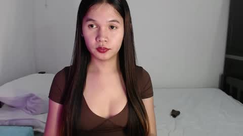 Snapshot of seductivemegoftheworld_ chatting on 01-17-25, 03:11 MEG online show from 01-17-25, 03:11