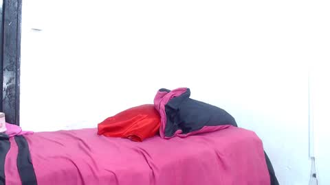 Estefany online show from 03-07-25, 12:45