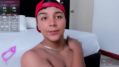 Snapshot of seductivo_jr chatting on 02-05-25, 04:16 seductivo online show from 02-05-25, 04:16