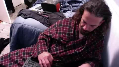 Snapshot of seemydick69007 chatting on 06-04-26, 01:50 seemydick69007 online show from 06-04-26, 01:50