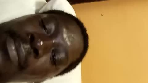 Snapshot of sefford716218 chatting on 02-08-25, 10:08 sefford716218 online show from 02-08-25, 10:08