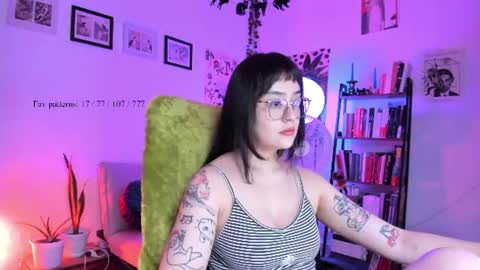 Snapshot of segismunda chatting on 06-24-26, 01:48 Luciana online show from 06-24-26, 01:48