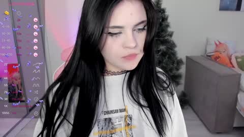 Snapshot of selena___cute chatting on 01-02-25, 08:06 Selena online show from 01-02-25, 08:06