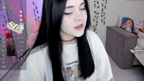 Snapshot of selena___cute chatting on 01-20-25, 05:04 Selena online show from 01-20-25, 05:04