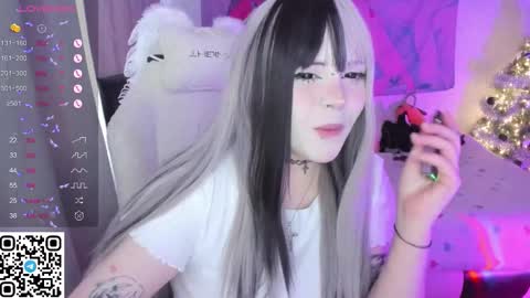 Snapshot of selena___cute chatting on 01-06-26, 07:56 Selena online show from 01-06-26, 07:56