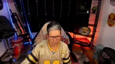 Snapshot of selena_ferreira chatting on 11-04-25, 03:38 Selena online show from 11-04-25, 03:38